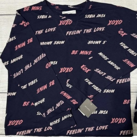 NWT Boxy Cut Sweatshirt & Shorts V-day PJ Set - Picture 6 of 8